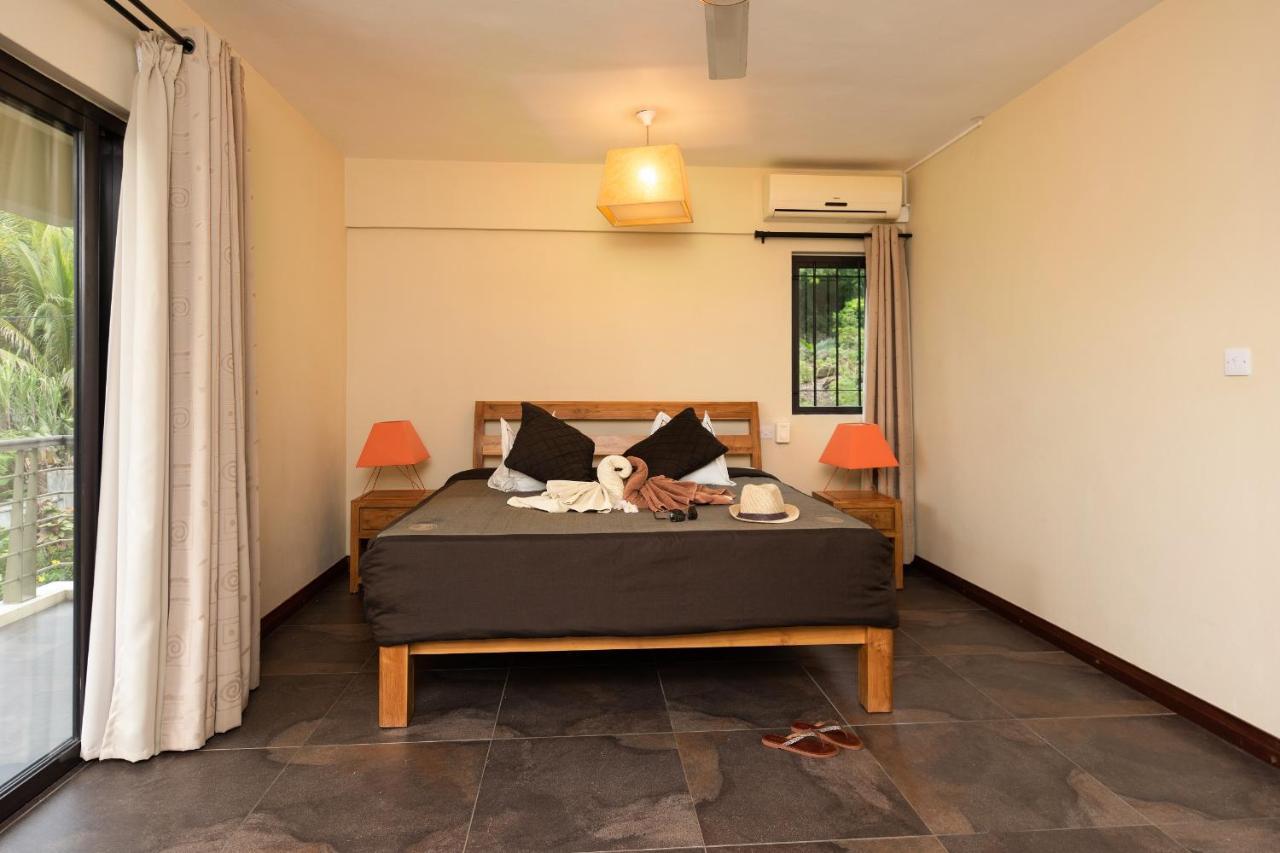 Happy Days Guest House Ле-Морн Екстер'єр фото
