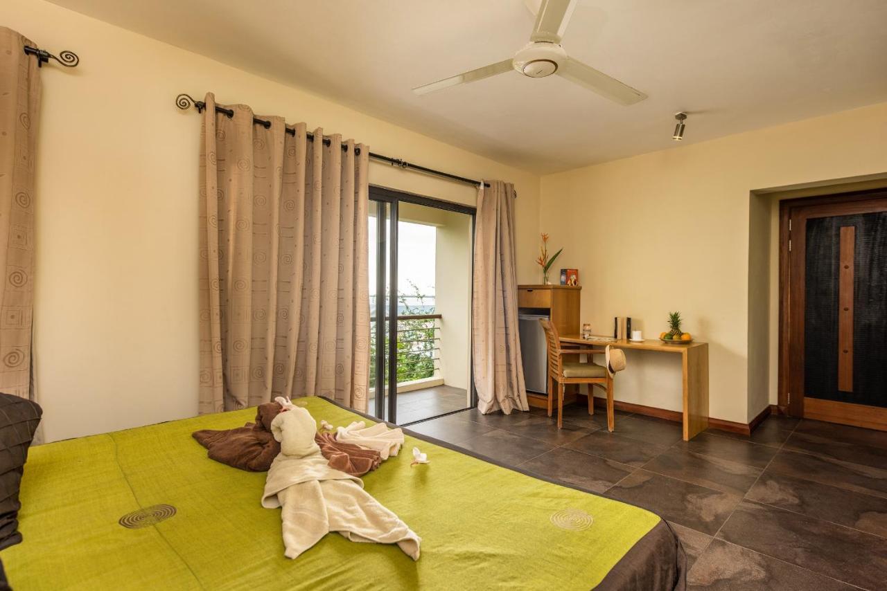 Happy Days Guest House Ле-Морн Екстер'єр фото