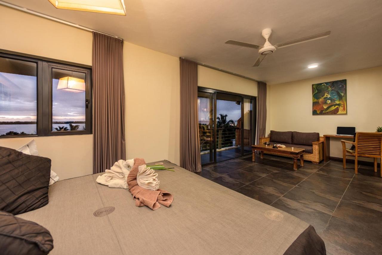 Happy Days Guest House Ле-Морн Екстер'єр фото